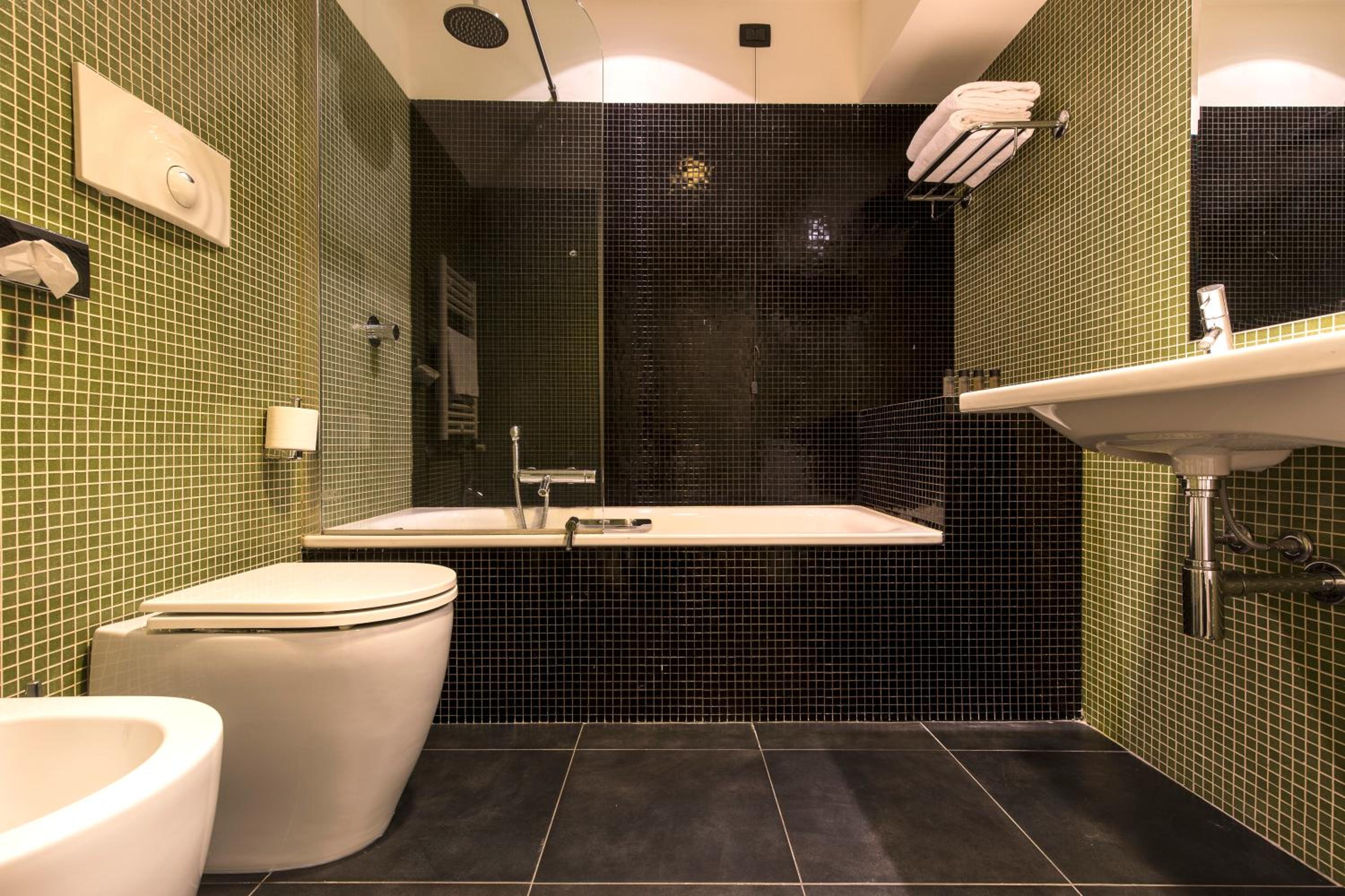 43 Station Hotel