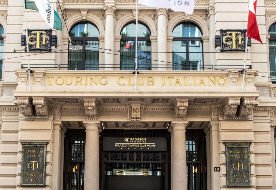 Palazzo Touring Club Milan, A Radisson Collection Hotel
